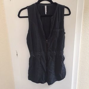 RVCA romper